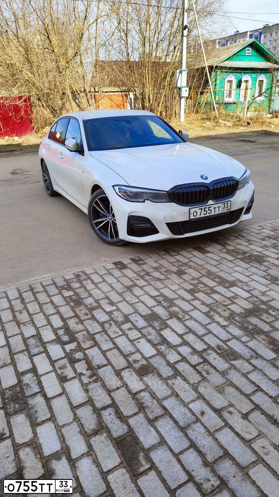 Фото автомобиля BMW W SERIE 3, 2019 — госномер О755ТТ33. Цвет: Белый