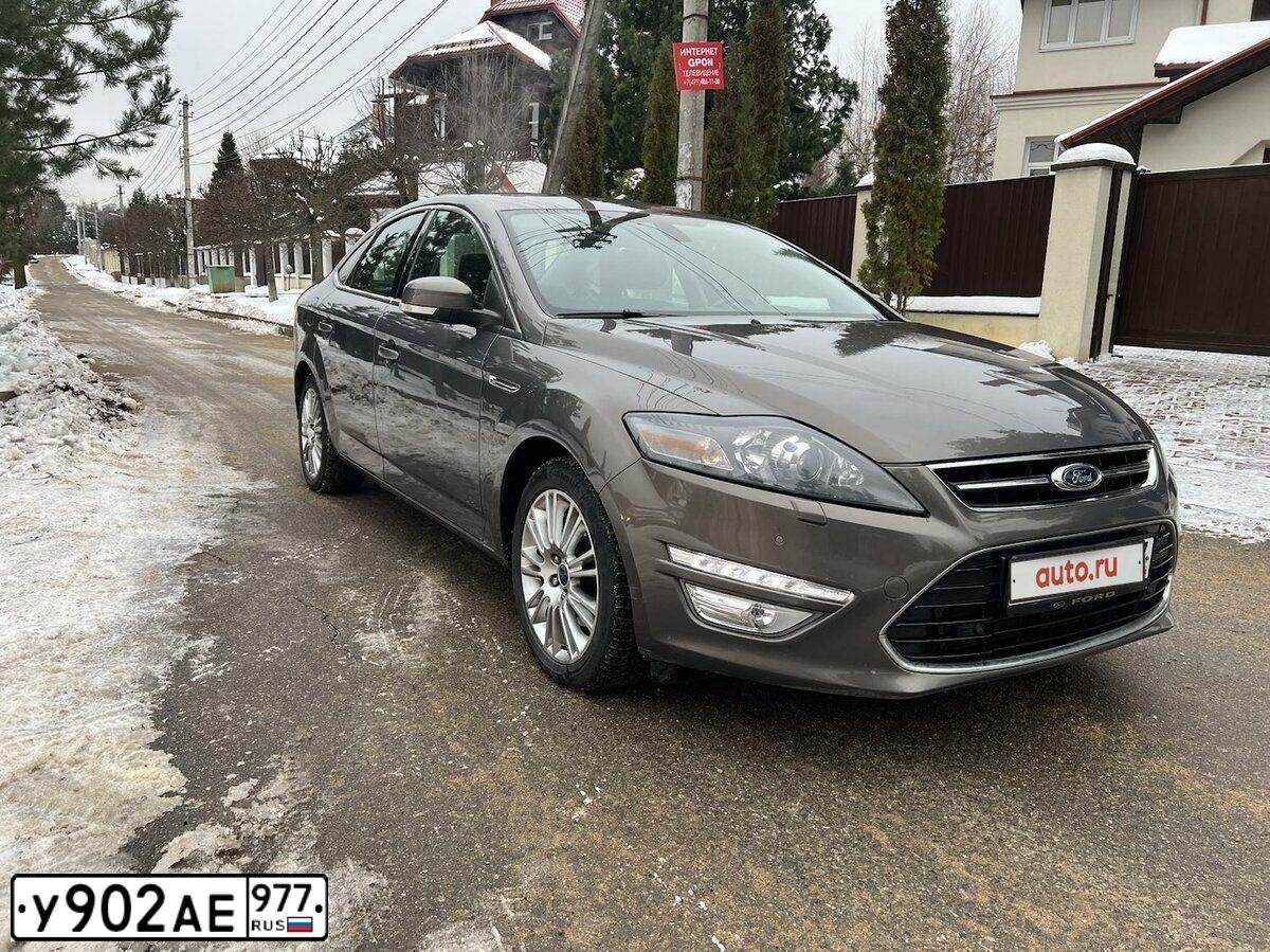 Фото автомобиля FORD MONDEO, 2014 — госномер М176НО30. Цвет: СЕРЫЙ