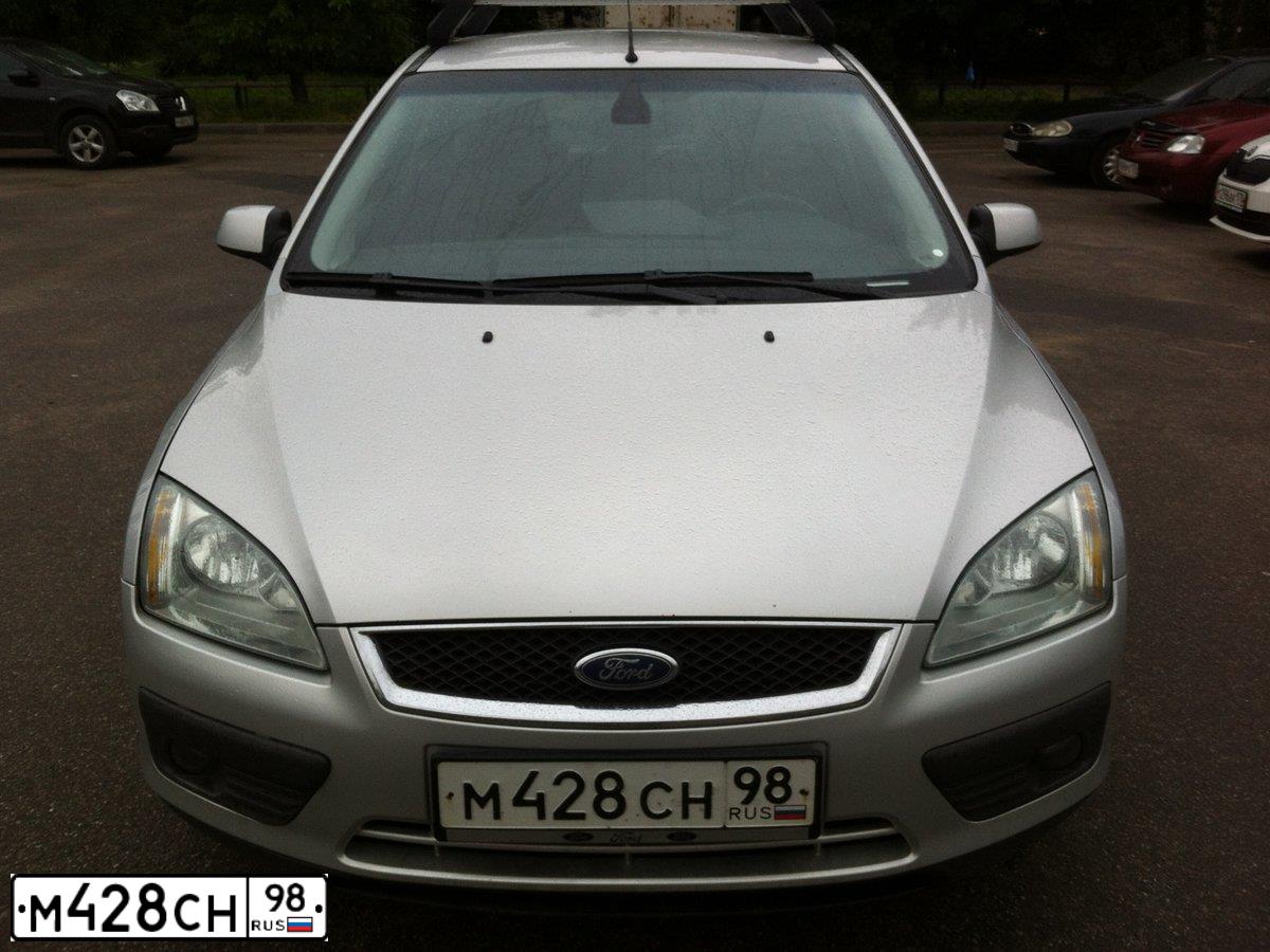 Фото автомобиля FORD D FOCUS, 2006 — госномер М428СН98. Цвет: СЕРЕБРИСТЫЙ