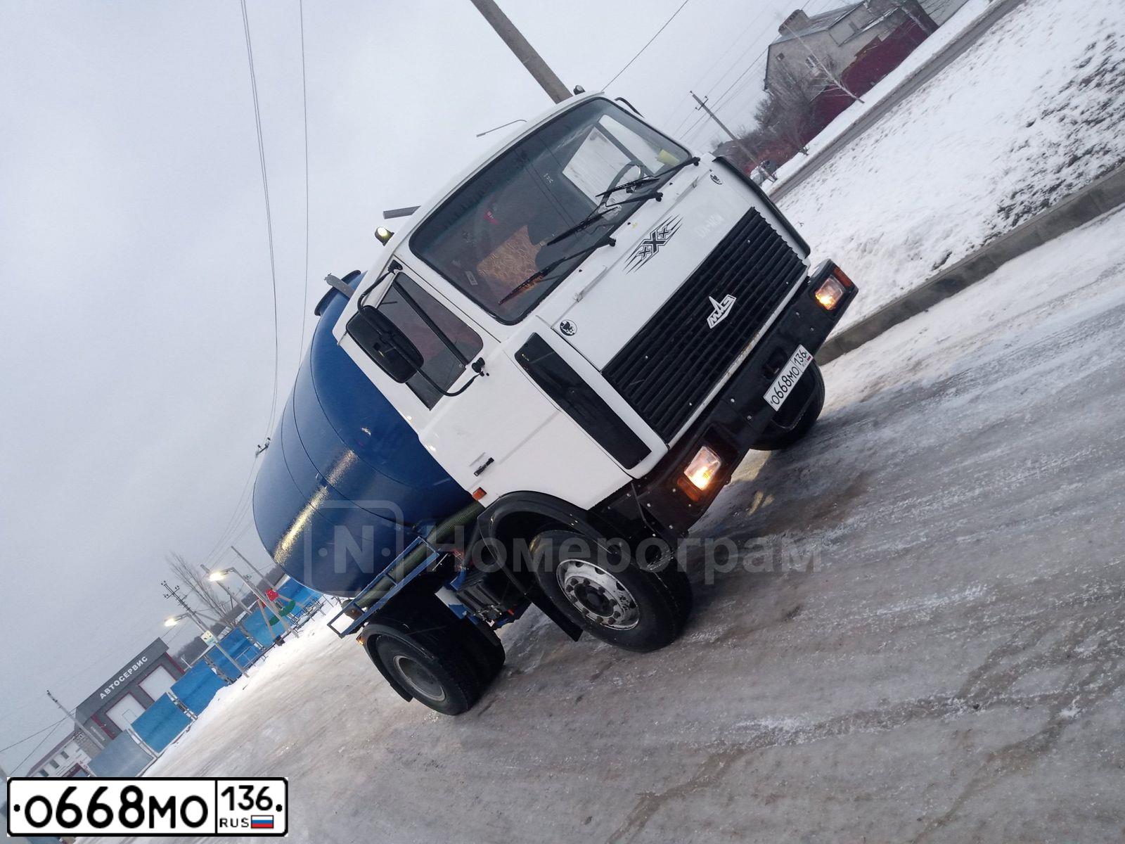 Фото автомобиля MAZ 5433 /4X2/, 2008 — госномер О668МО136. Цвет: Белый