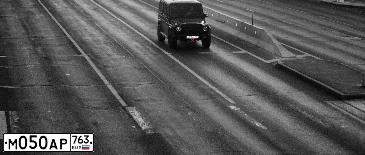 Фото автомобиля MERCEDES G-KLASSE, 1996 — госномер С778РЕ89. Цвет: ЧЕРНЫЙ