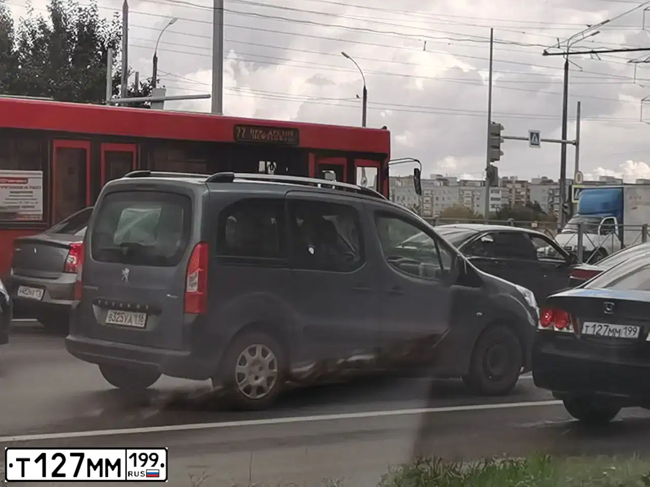 Фото автомобиля HONDA CIVIC, 2007 — госномер В494МУ763. Цвет: ЧЕРНЫЙ