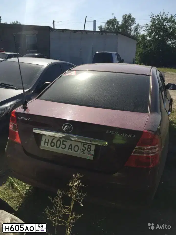 Фото автомобиля LIFAN SOLANO, 2011 — госномер С180КС58. Цвет: ТЕМНО-ВИШНЕВЫЙ