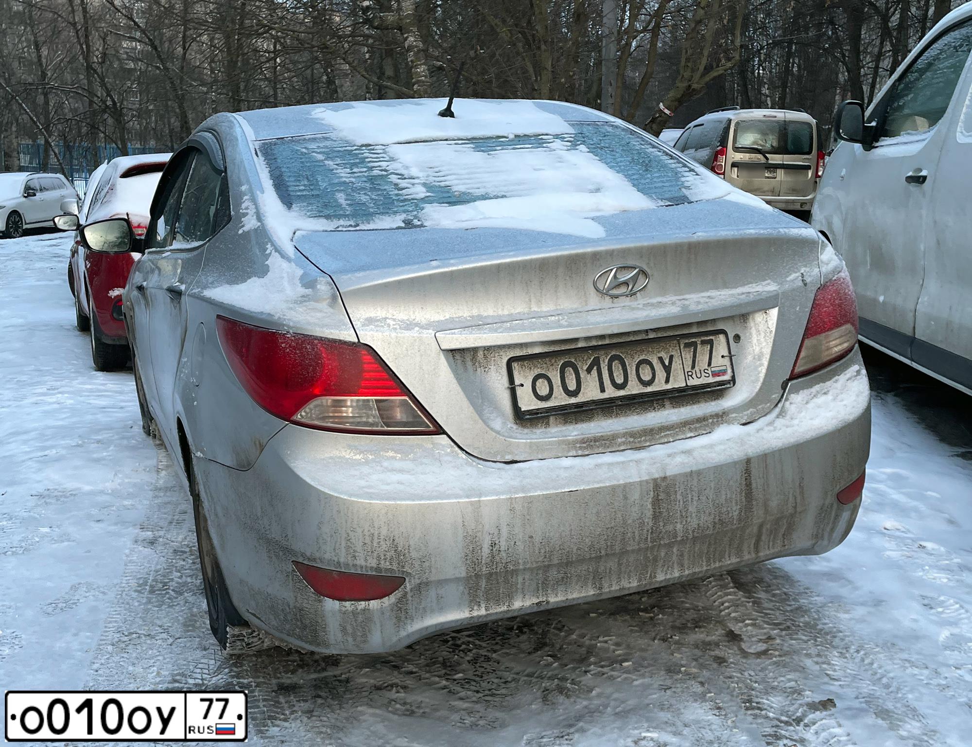 Фото автомобиля KIA CEE'D, 2012 — госномер В838ЕХ799. Цвет: Белый