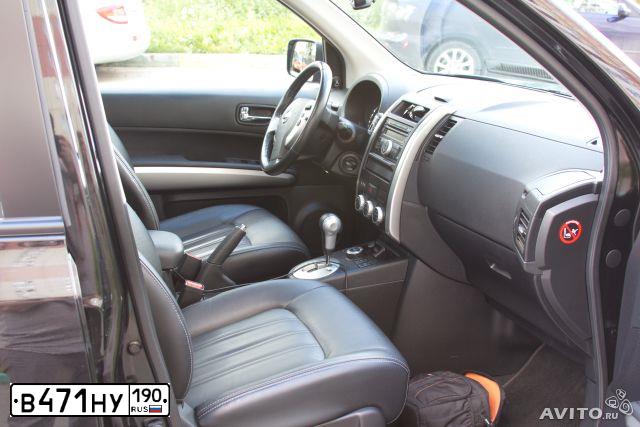 Фото автомобиля NISSAN X-TRAIL, 2011 — госномер А375НХ123. Цвет: ЧЕРНЫЙ