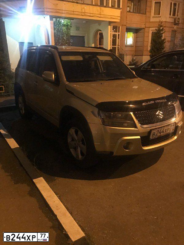 Фото автомобиля SUZUKI /GRAND/ VITARA, 2008 — госномер В244ХР77. Цвет: БЕЖЕВЫЙ