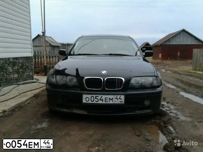 Фото автомобиля BMW SERIE 3, 2000 — госномер М162АВ774. Цвет: ЧЕРНЫЙ