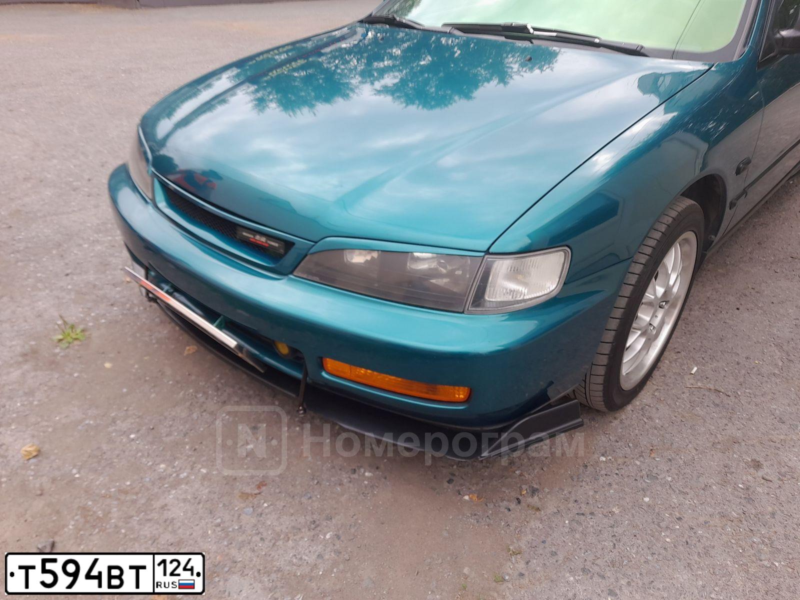 Фото автомобиля HONDA ACCORD, 1997 — госномер А616РР24. Цвет: ЗЕЛЕНЫЙ