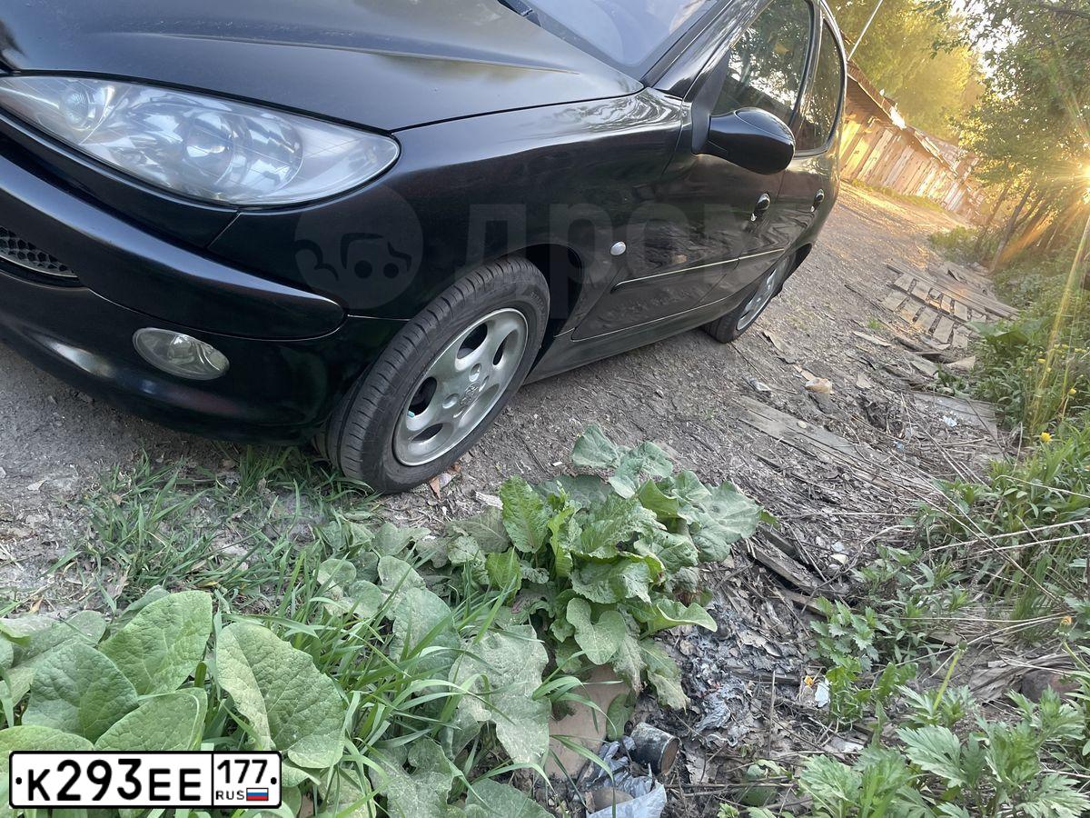 Фото автомобиля PEUGEOT 206, 2003 — госномер К293ЕЕ177. Цвет: ЧЕРНЫЙ