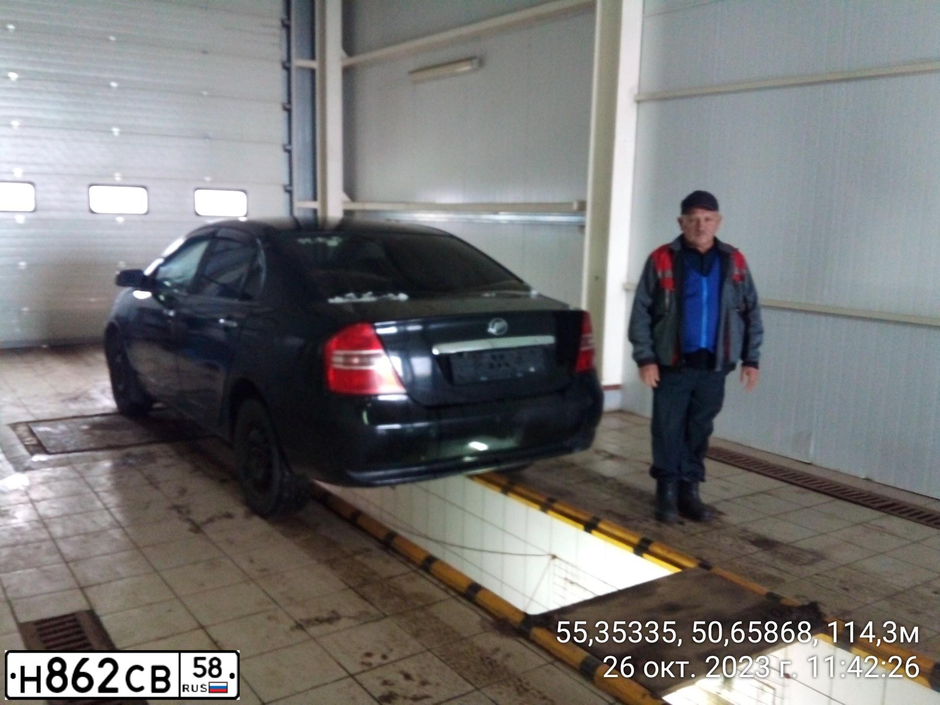 Фото автомобиля LIFAN SOLANO, 2011 — госномер Н862СВ58. Цвет: ЧЕРНЫЙ