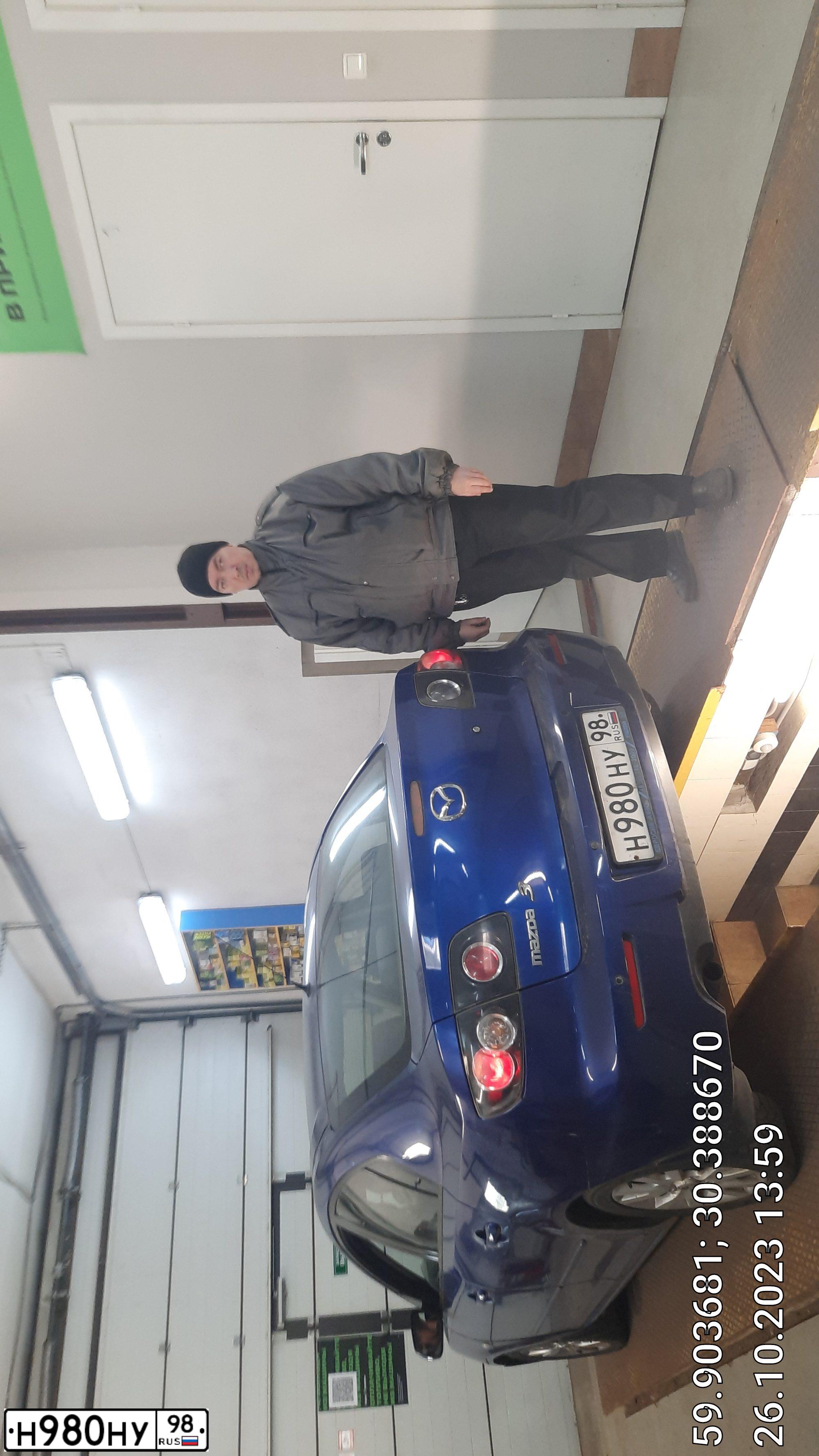 Фото автомобиля MAZDA 3, 2006 — госномер У309КО31. Цвет: СИНИЙ