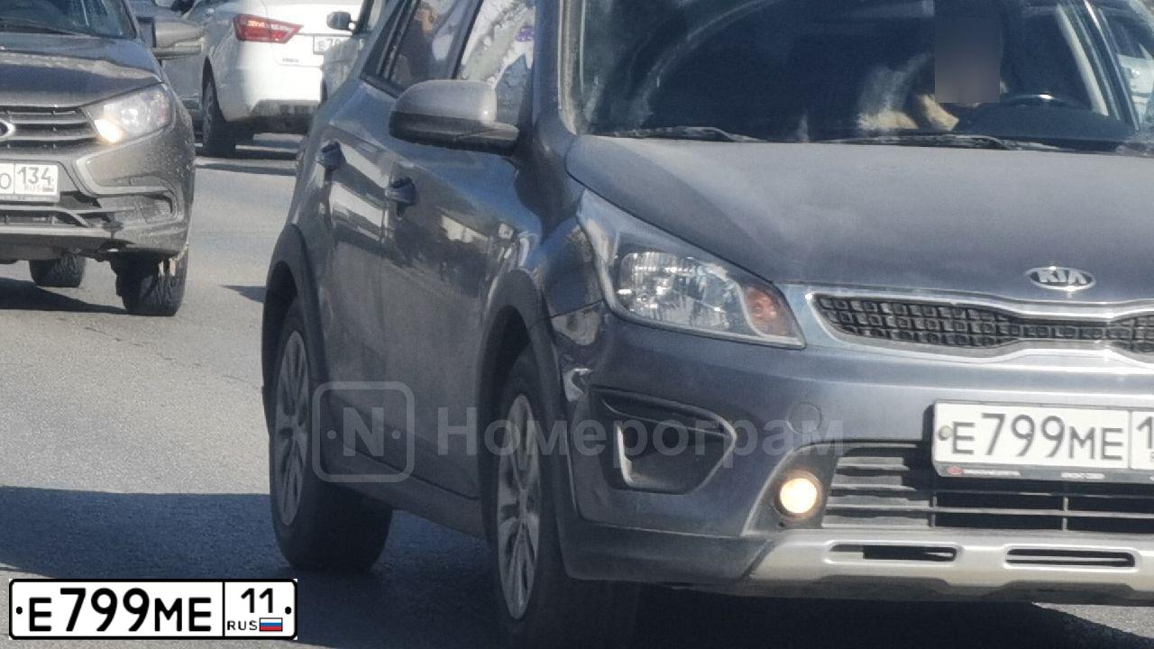 Фото автомобиля LADA 2190 GRANTA, 2012 — госномер Е799МЕ11. Цвет: ЧЕРНЫЙ