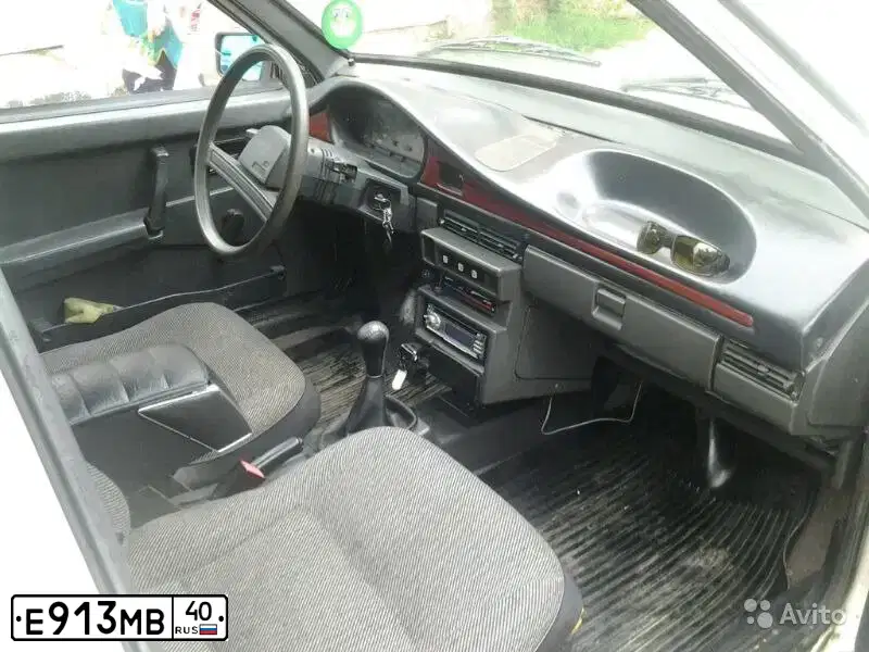 Фото автомобиля LADA 2109 SAMARA, 1997 — госномер Н138КА90. Цвет: БЕЛЫЙ