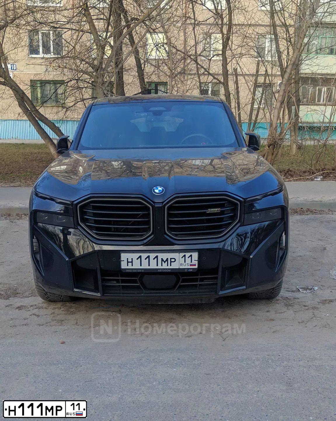 Фото автомобиля LEXUS LX, 2008 — госномер Н111МР11. Цвет: ЧЕРНЫЙ
