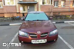 Фото автомобиля NISSAN ALMERA, 2005 — госномер Р056НЕ76. Цвет: ТЕМНО КРАСНЫЙ