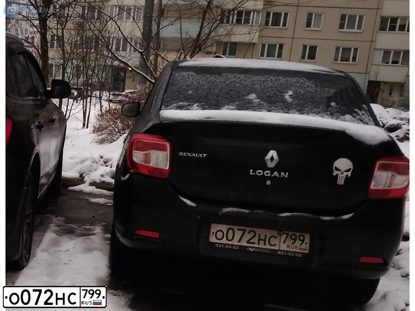 Фото автомобиля RENAULT LOGAN, 2018 — госномер О072НС799. Цвет: ЧЕРНЫЙ