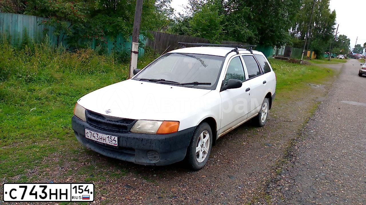 Фото автомобиля NISSAN AD, 2001 — госномер У265УЕ124