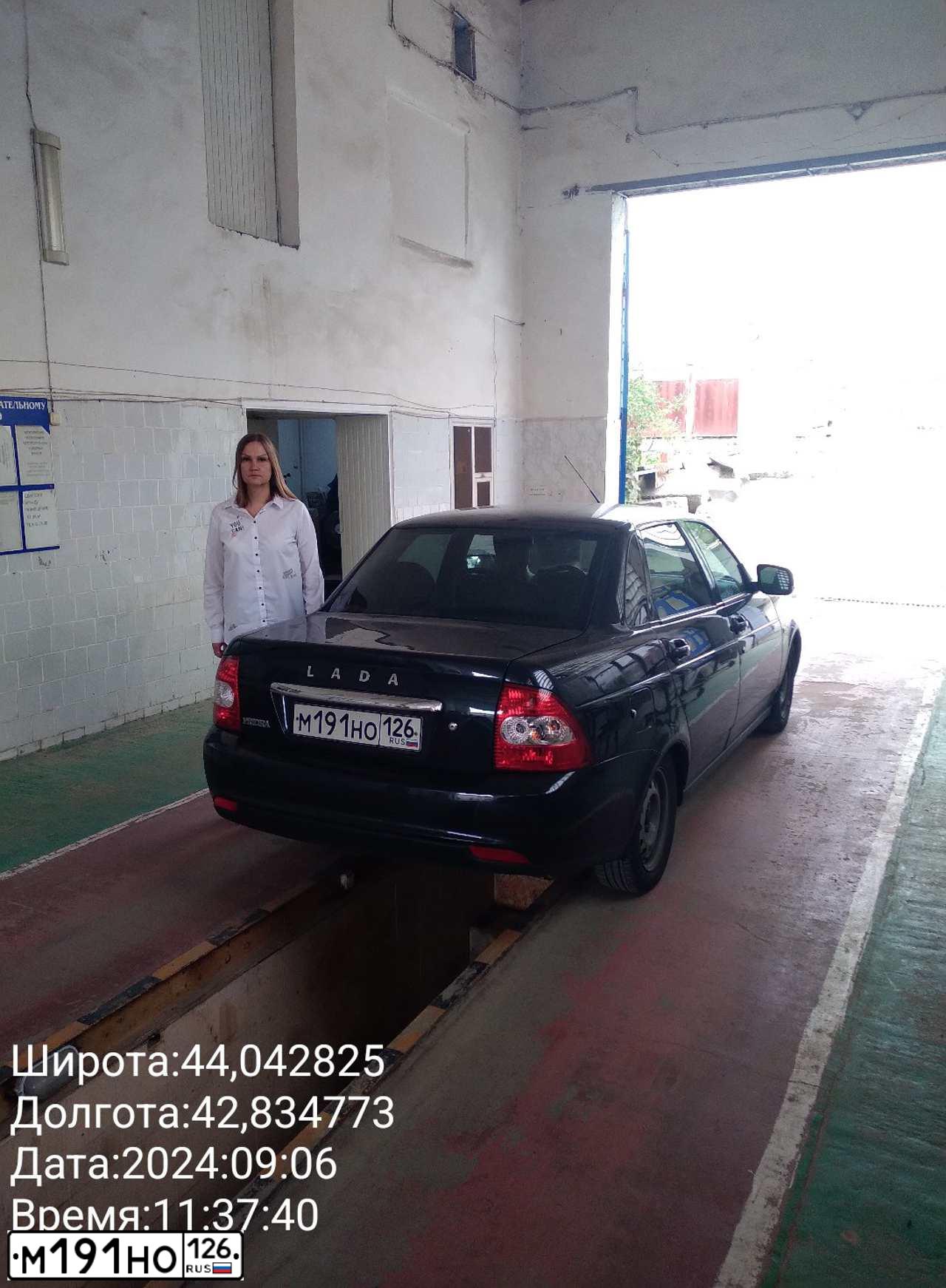 Фото автомобиля LADA 2170 PRIORA, 2007 — госномер М191НО126. Цвет: ЧЕРНЫЙ