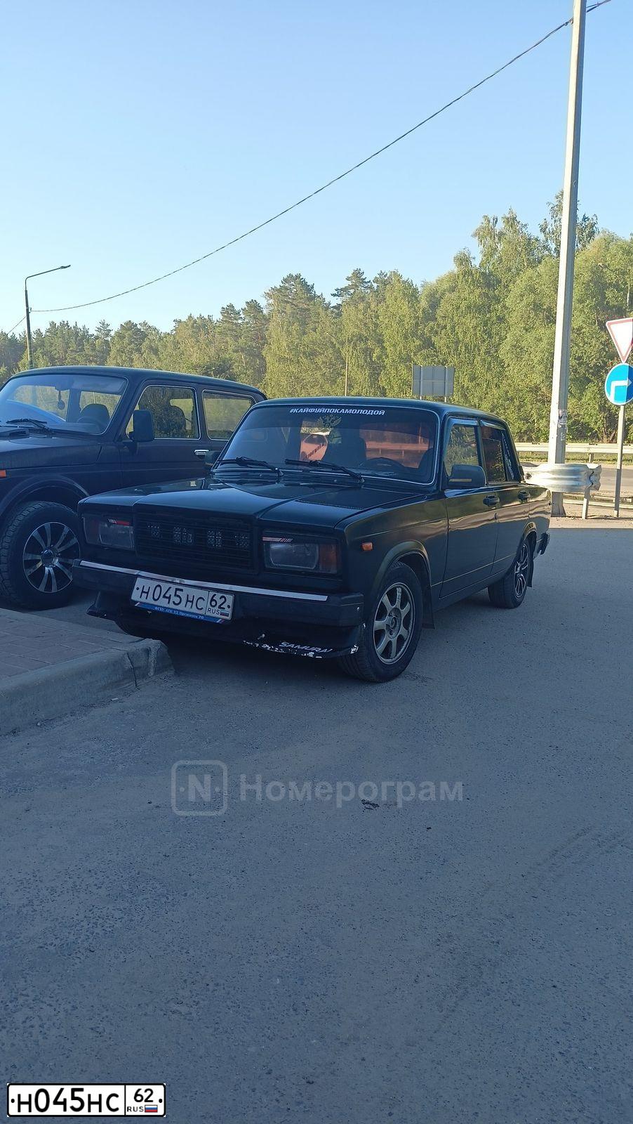 Фото автомобиля LADA 2107, 2000 — госномер Н045НС62. Цвет: Сине-зеленый