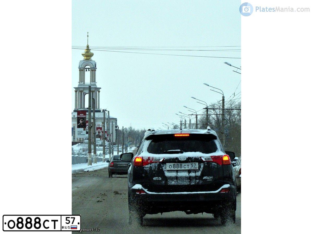 Фото автомобиля TOYOTA RAV4, 2011 — госномер О888СТ57. Цвет: СЕРЕБРИСТЫЙ
