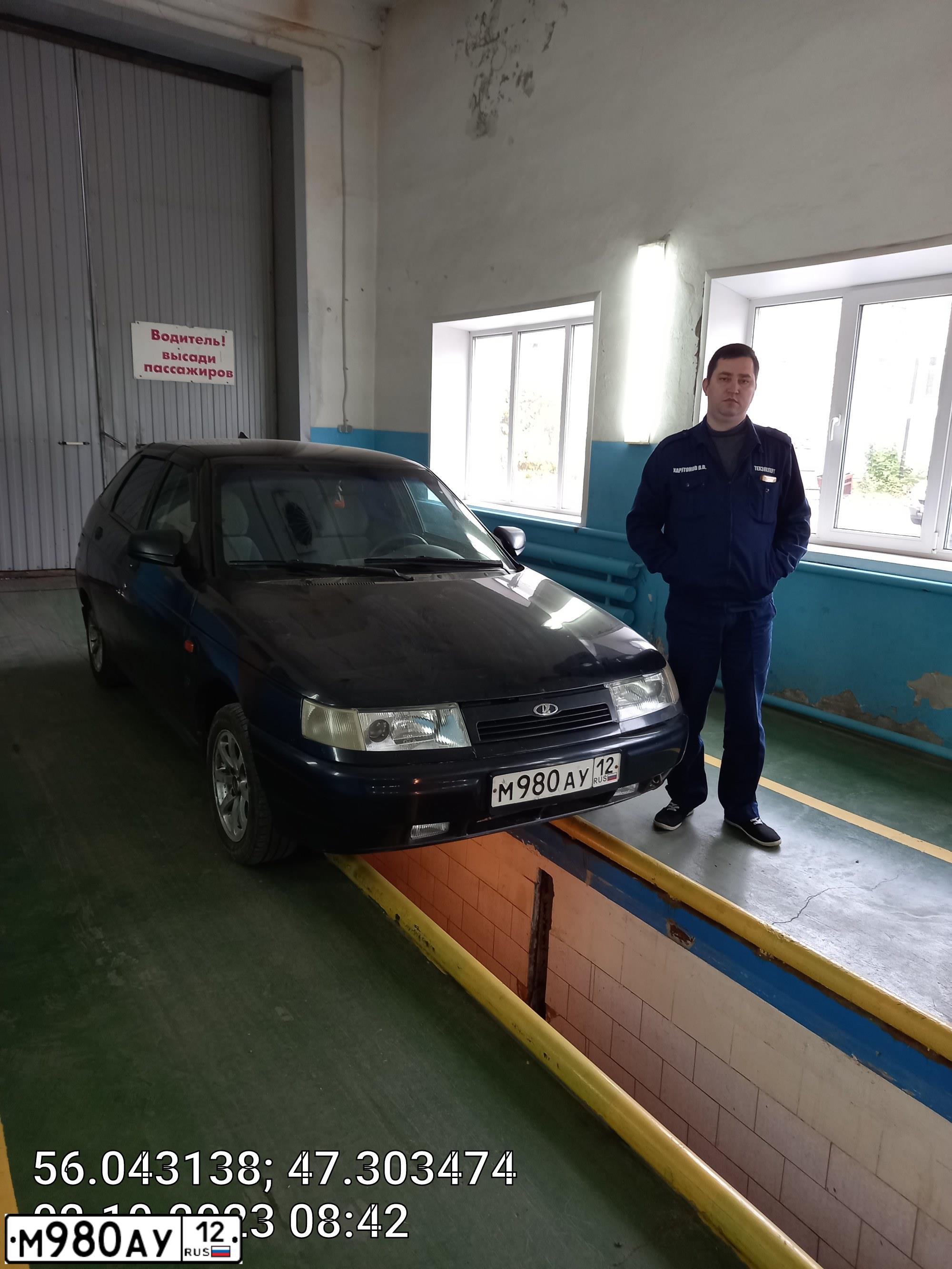 Фото автомобиля LADA 2112, 2007 — госномер М751НН21. Цвет: ГРАФИТОВЫЙ МЕТАЛЛИК