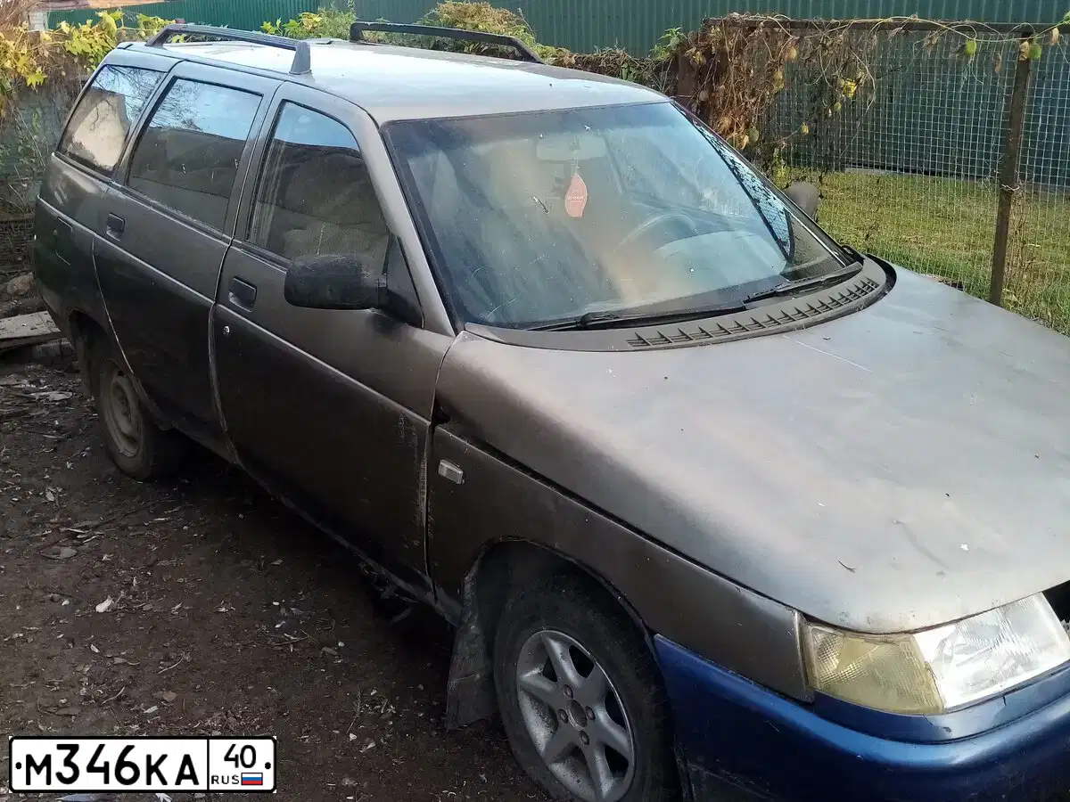 Фото автомобиля LADA 2111, 1999 — госномер М346КА40. Цвет: СЕРЕБРИСТЫЙ