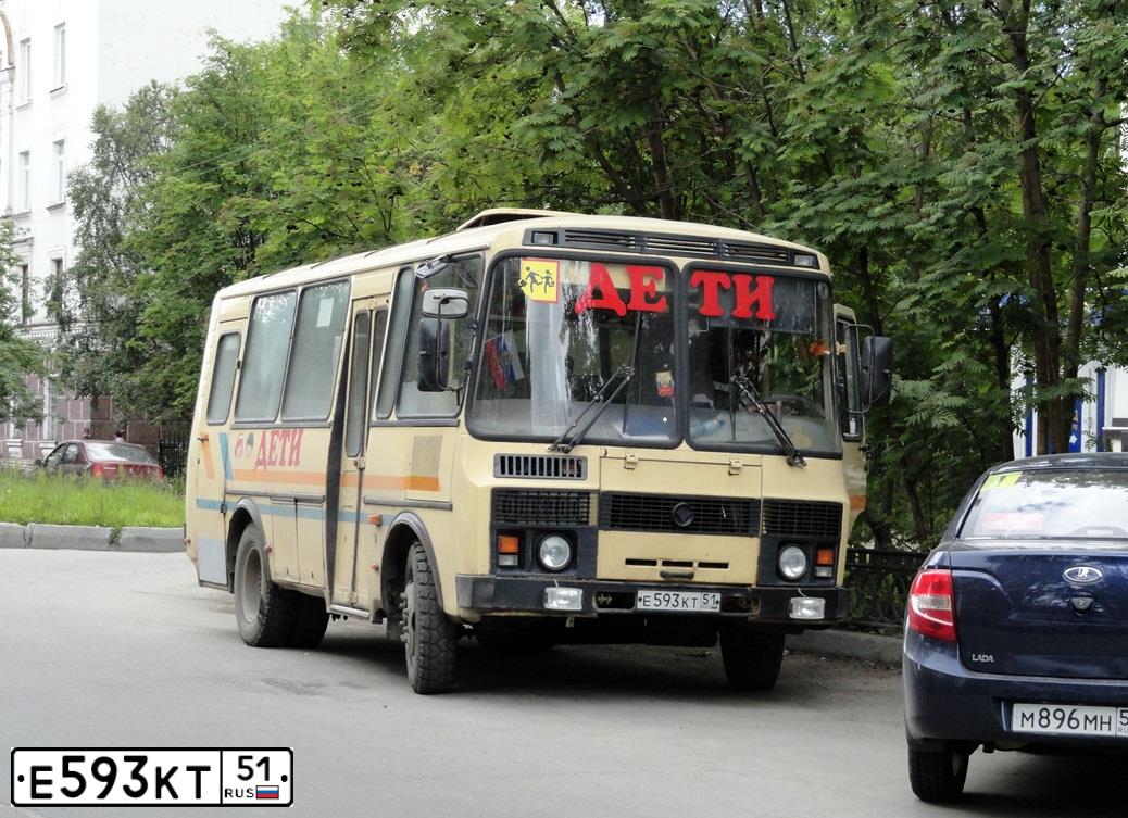 Фото автомобиля PAZ Z 3205, 2007 — госномер Е593КТ51