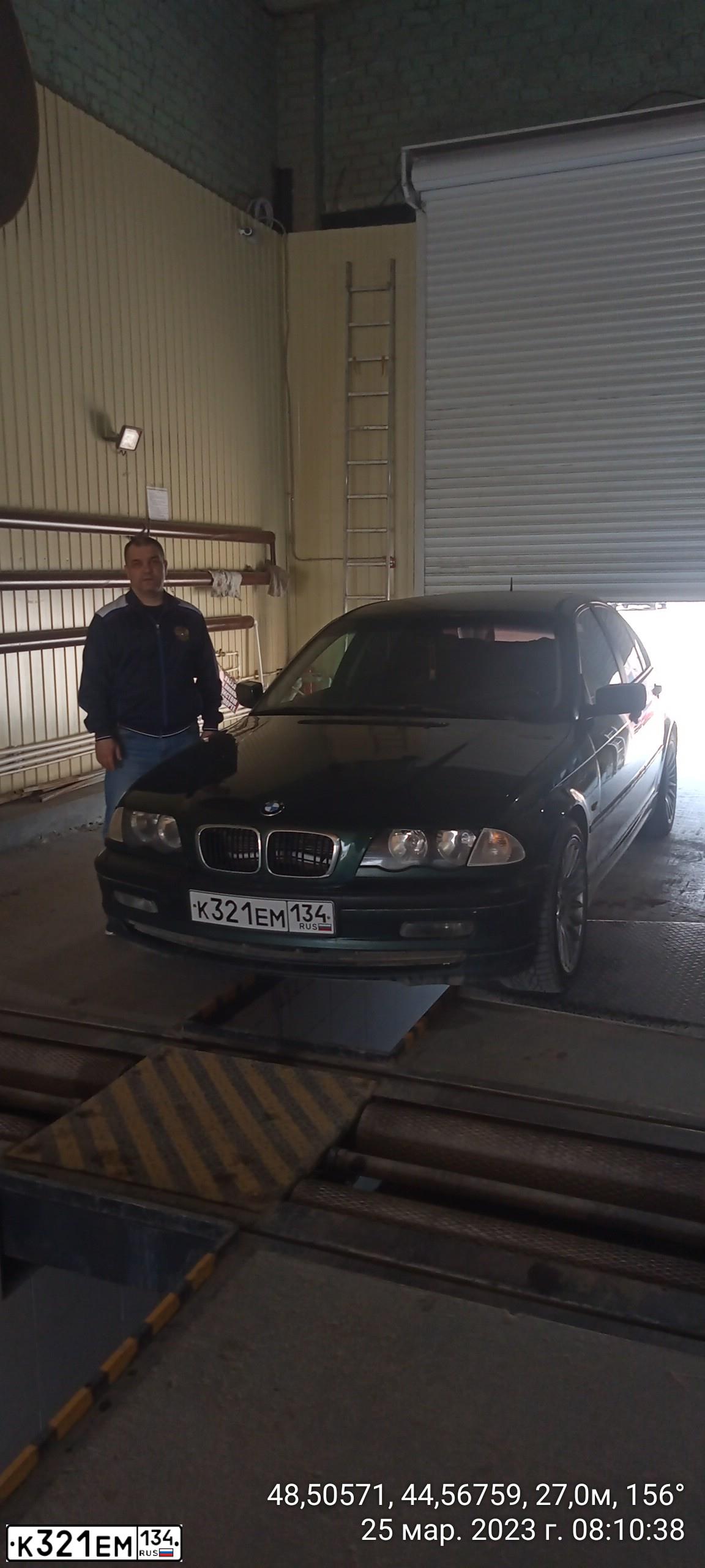 Фото автомобиля BMW SERIE 3, 1999 — госномер К321ЕМ134. Цвет: ЗЕЛЕНЫЙ