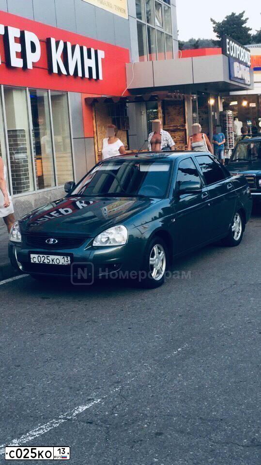 Фото автомобиля LADA PRIORA, 2011 — госномер М344ЕС180