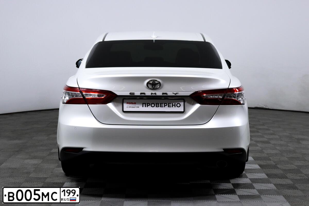 Фото автомобиля VOLKSWAGEN PASSAT, 2000 — госномер В005МС199. Цвет: СИНИЙ ТЕМНЫЙ