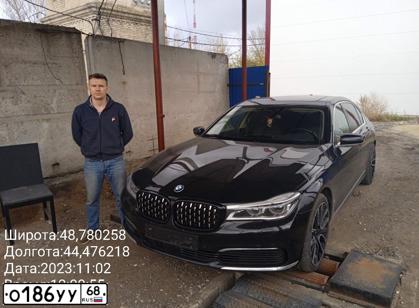 Фото автомобиля БМВ 730LD XDRIVE, 2015 — госномер М477УМ134. Цвет: ЧЕРНЫЙ