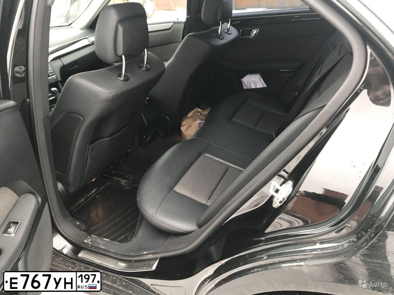 Фото автомобиля MERCEDES E-KLASSE, 2009 — госномер У070УК36. Цвет: ЧЕРНЫЙ