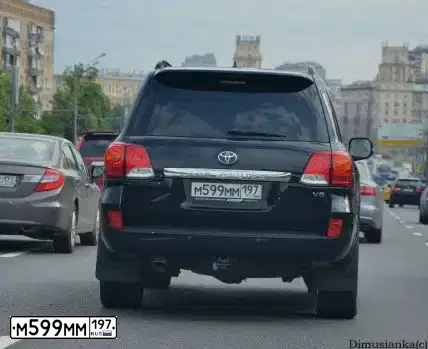 Фото автомобиля TOYOTA LANDCRUISER 200, 2013 — госномер М599ММ197. Цвет: ЧЕРНЫЙ