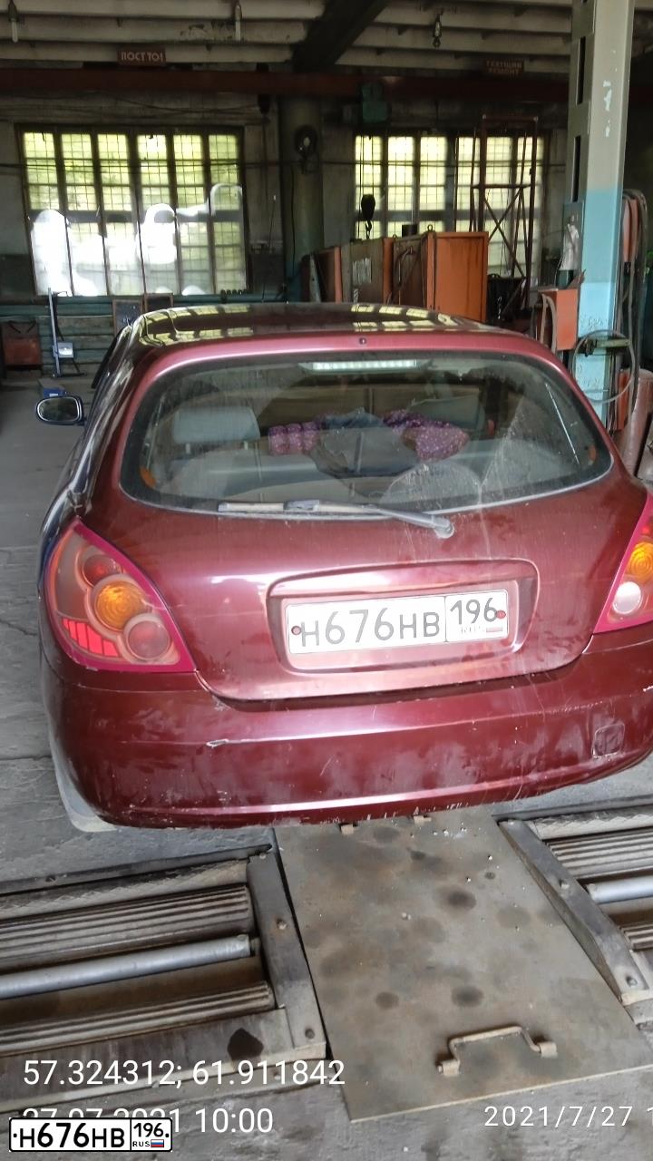 Фото автомобиля NISSAN ALMERA, 2005 — госномер Т363СХ196. Цвет: ТЕМНО-КРАСНЫЙ