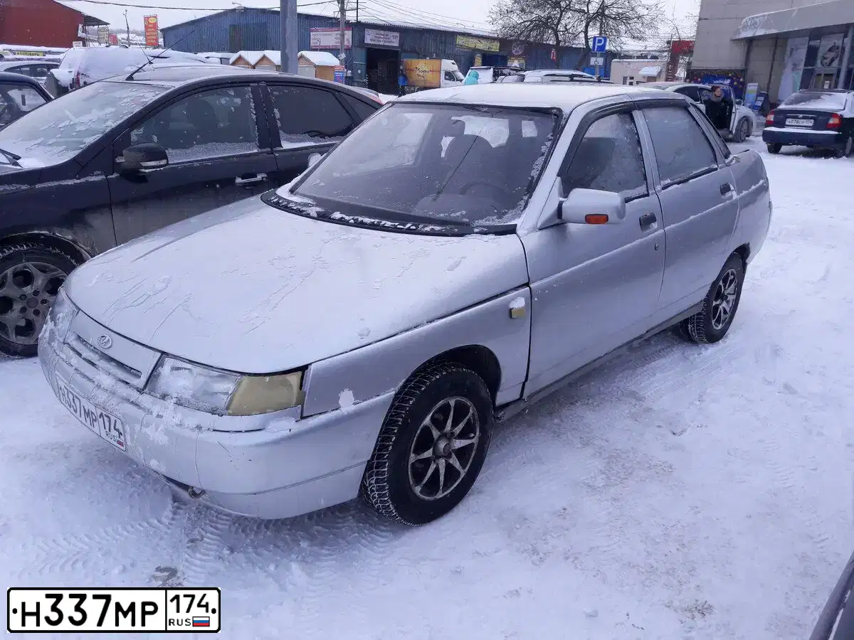 Фото автомобиля LADA 2110, 1999 — госномер Н337МР174. Цвет: СЕРЕБРИСТО-ГОЛУБОЙ