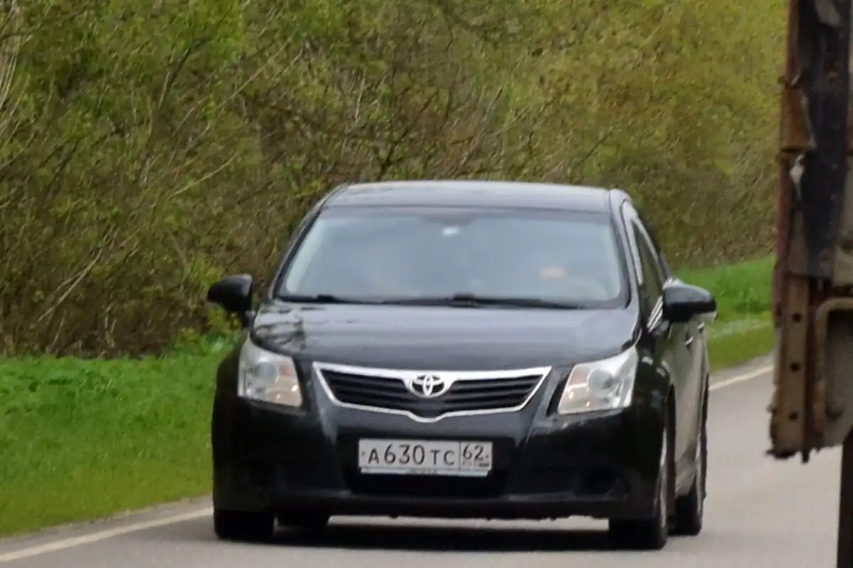 Фото автомобиля RENAULT LOGAN, 2008 — госномер К418РС68. Цвет: ТЕМНО-СЕРЫЙ