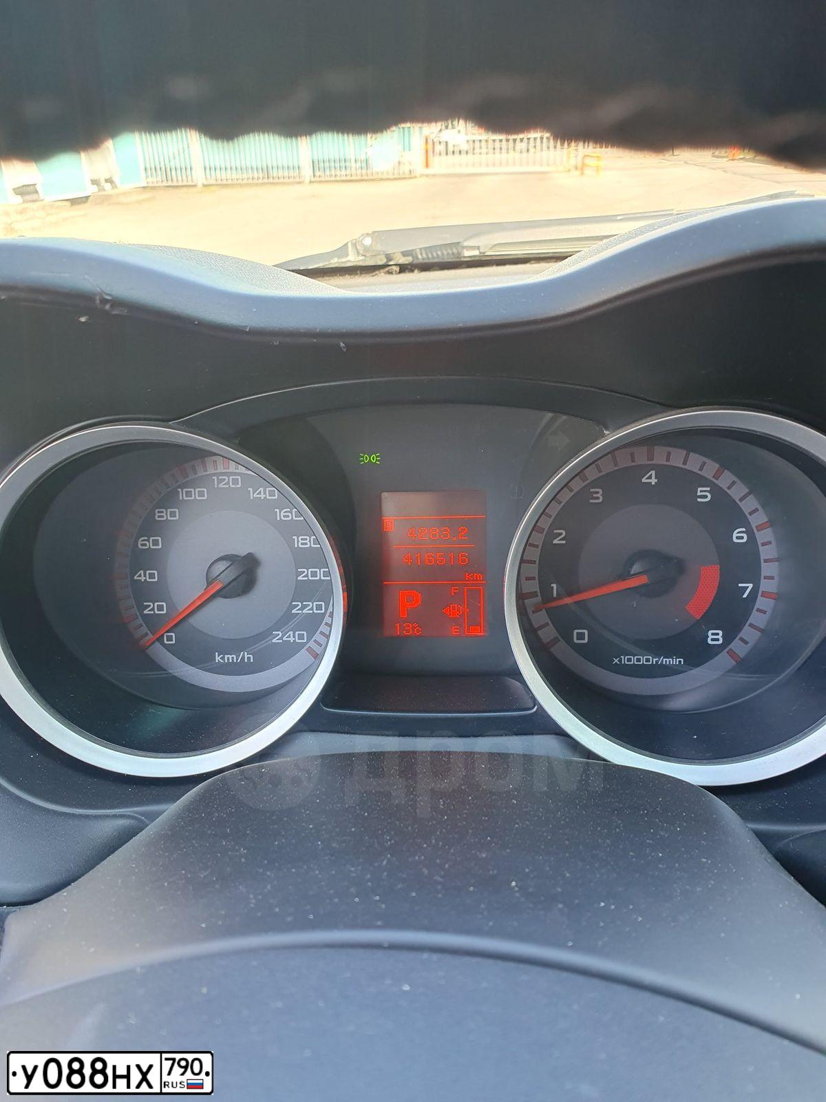 Фото автомобиля MITSUBISHI LANCER, 2007 — госномер Е999ТМ150. Цвет: ЧЕРНЫЙ