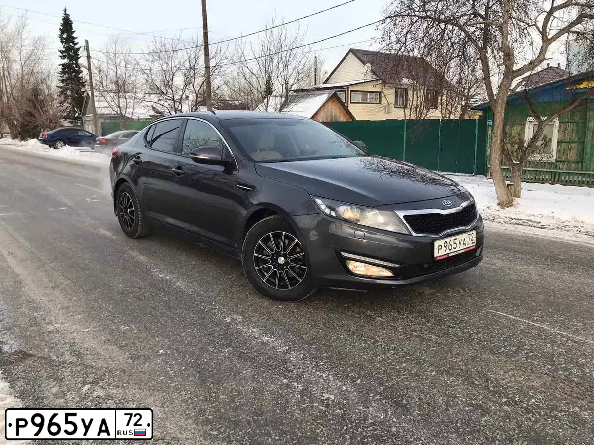 Фото автомобиля KIA MAGENTIS / OPTIMA, 2012 — госномер Т295КС196. Цвет: ТЕМНО СЕРЫЙ