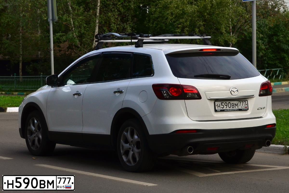 Фото автомобиля MAZDA CX-9, 2013 — госномер Р762ОВ40. Цвет: БЕЛЫЙ