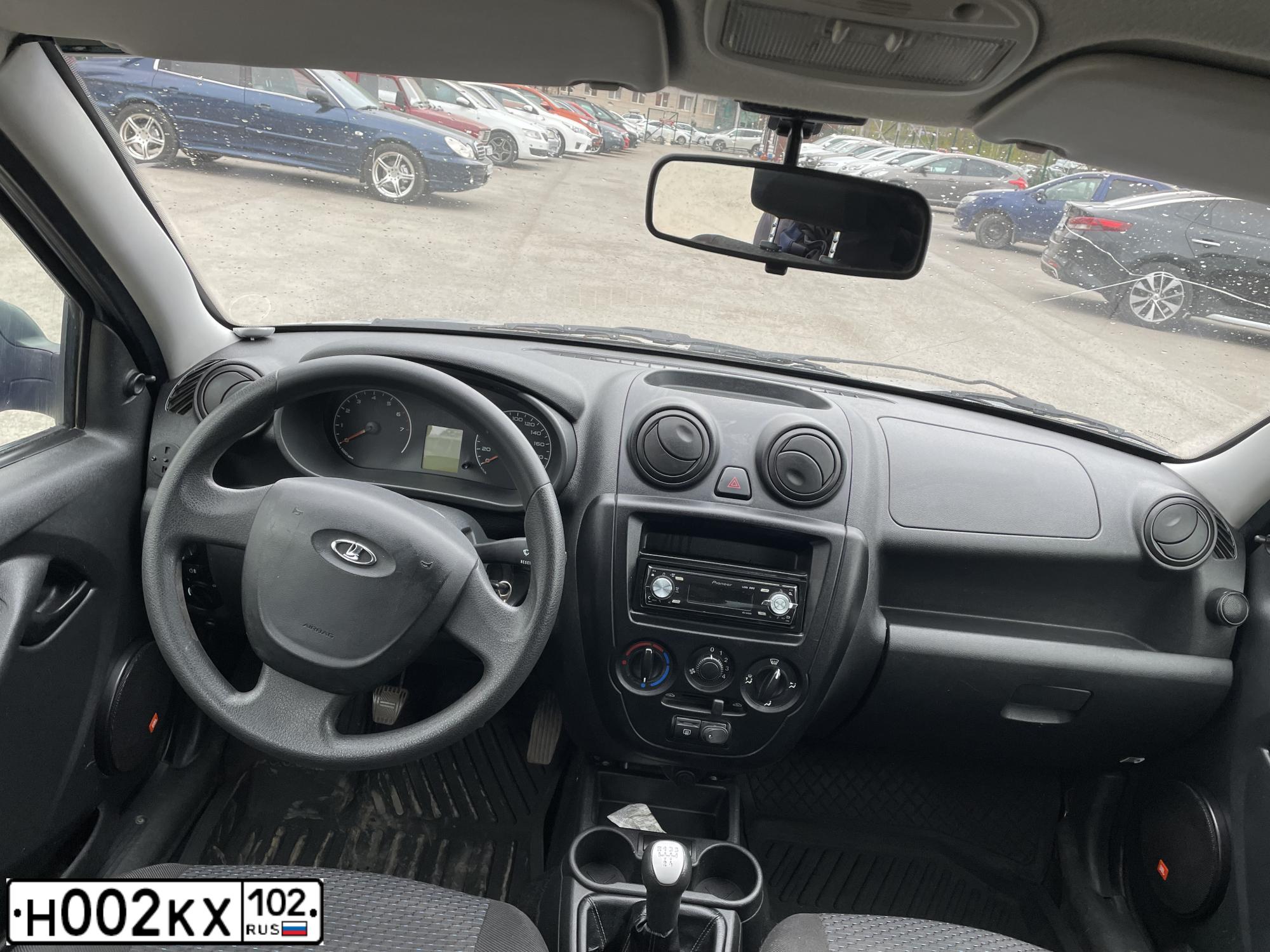 Фото автомобиля LADA GRANTA, 2012 — госномер Е780ОН156. Цвет: голубой