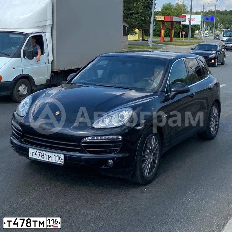 Фото автомобиля PORSCHE CAYENNE, 2014 — госномер Т478ТМ116. Цвет: ЧЕРНЫЙ