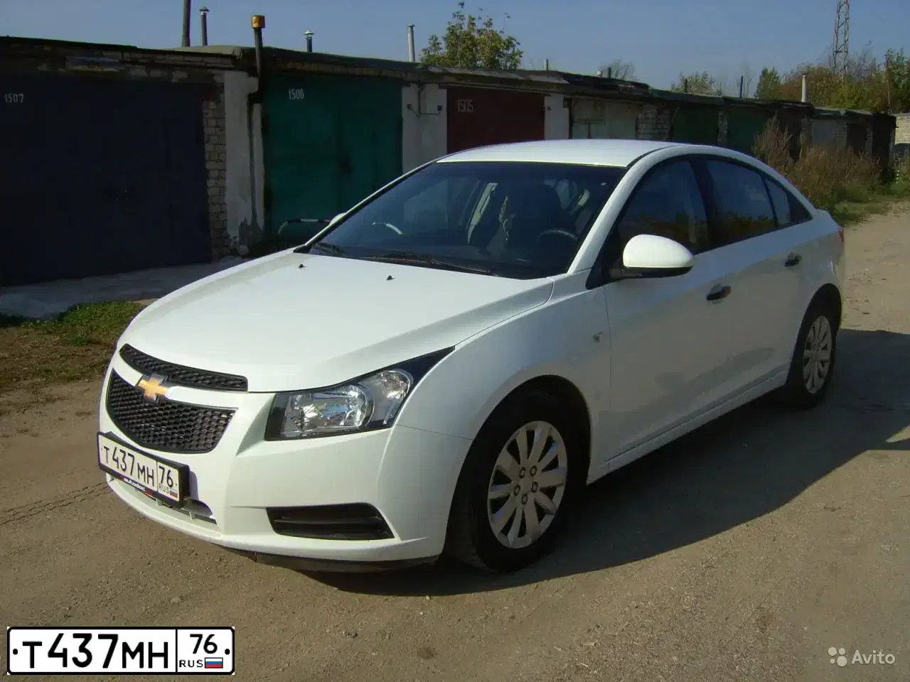 Фото автомобиля CHEVROLET CRUZE, 2012 — госномер Т437МН76. Цвет: БЕЛЫЙ