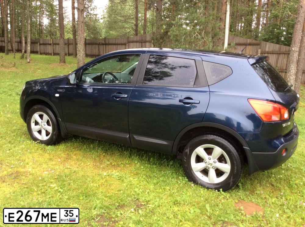 Фото автомобиля NISSAN QASHQAI, 2007 — госномер Т555РЕ35. Цвет: ТЕМНО-СИНИЙ