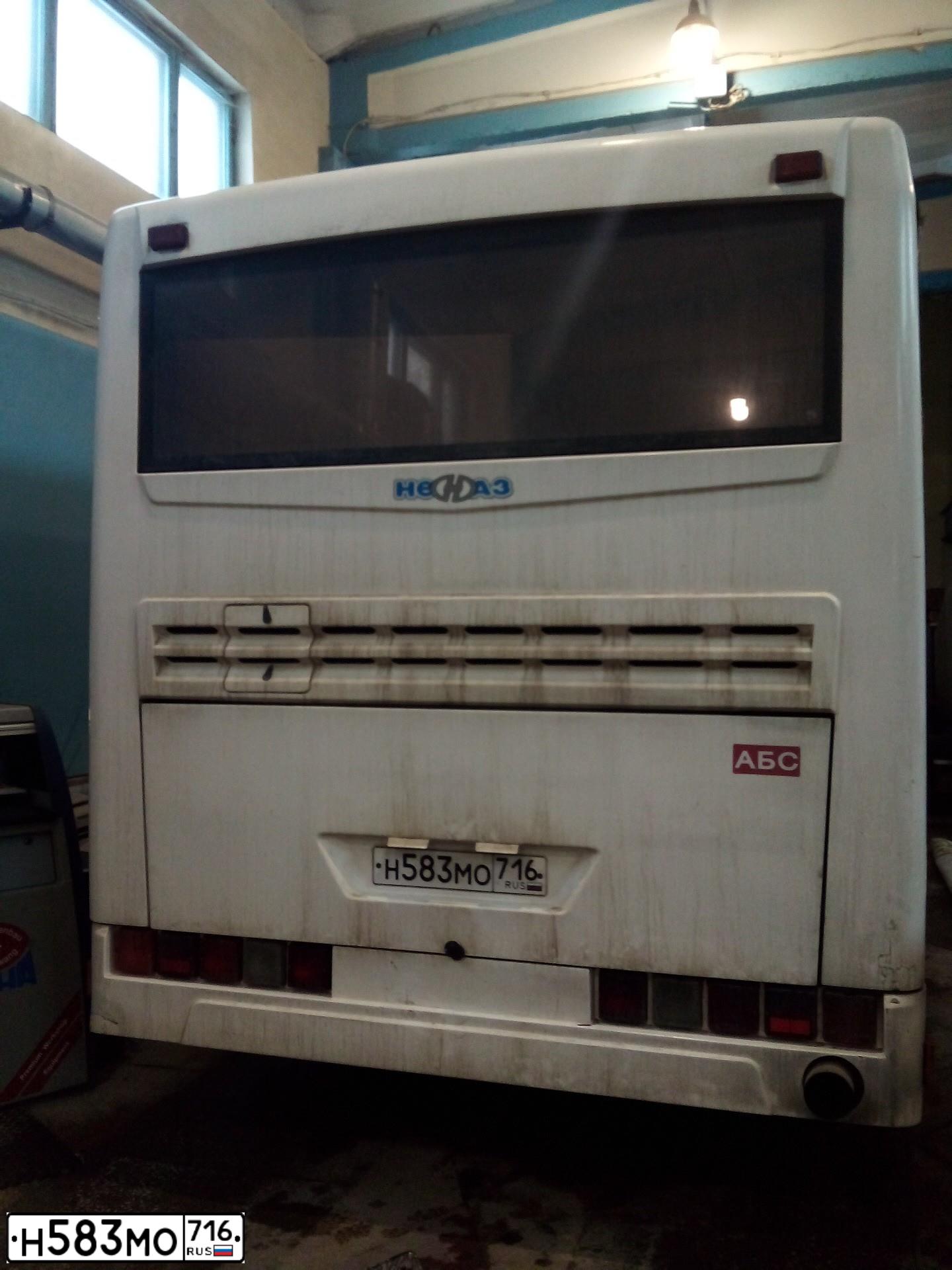 Фото автомобиля NEFAZ 5299, 2007 — госномер Х790МТ763. Цвет: Белый