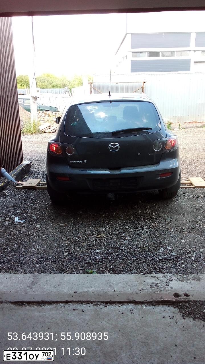 Фото автомобиля MAZDA 3, 2005 — госномер Т110ОТ102. Цвет: ТЕМНО-СЕРЫЙ