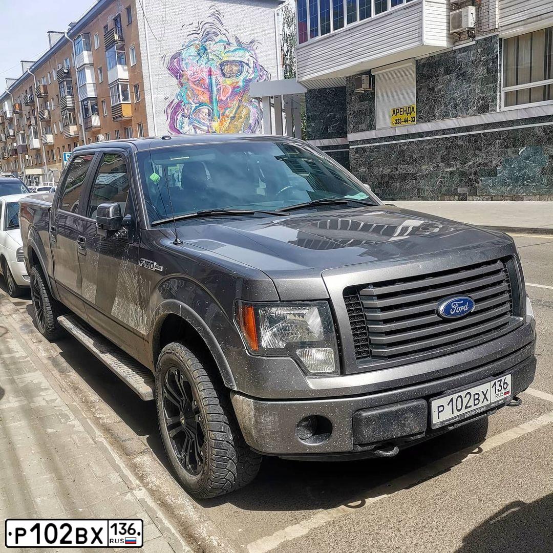 Фото автомобиля FORD F-SERIE, 2011 — госномер Е190УС69. Цвет: Серый