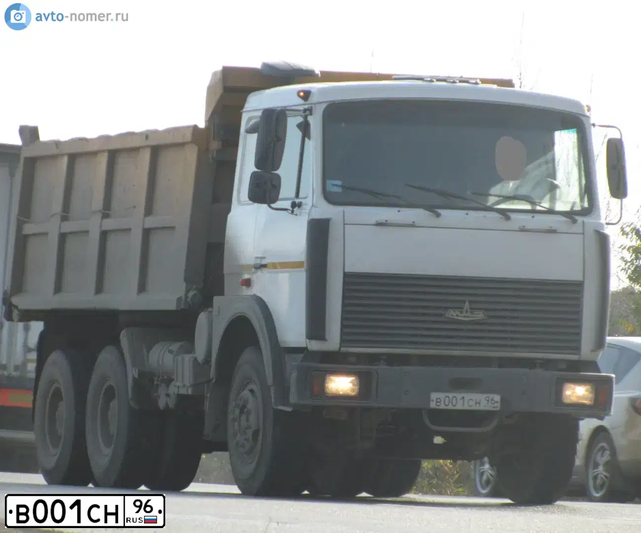 Фото автомобиля МАЗ 551605-280, 2007 — госномер Х431ОР72. Цвет: Белый