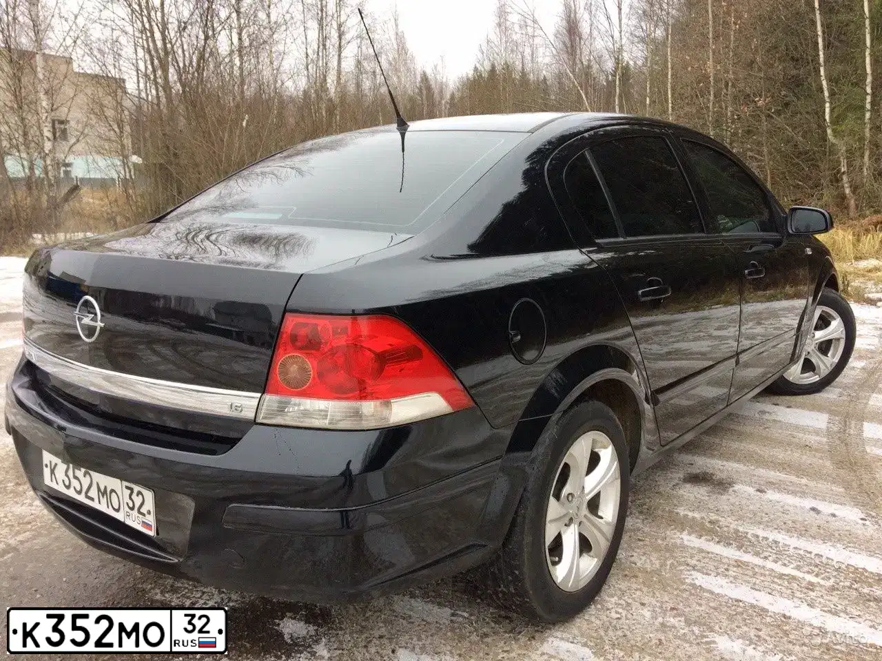 Фото автомобиля OPEL ASTRA, 2008 — госномер У691НС67. Цвет: ЧЕРНЫЙ