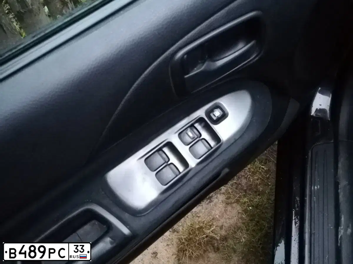 Фото автомобиля MITSUBISHI LANCER, 2007 — госномер В489РС33. Цвет: ЧЕРНЫЙ