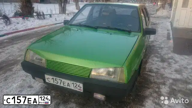 Фото автомобиля LADA 2109 SAMARA, 1999 — госномер Т602ОЕ124. Цвет: ЗЕЛЕНЫЙ